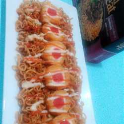 indomie chicken roll